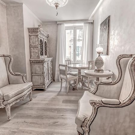 Belone Suite コルフ島 エクステリア 写真