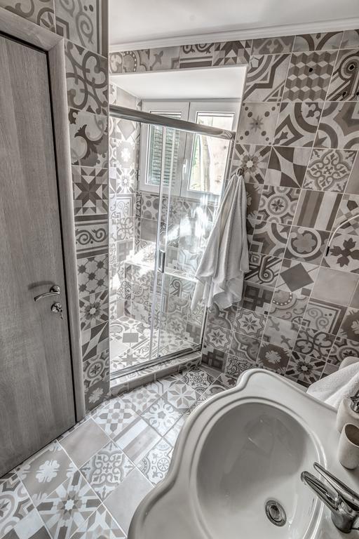 Belone Suite コルフ島 エクステリア 写真